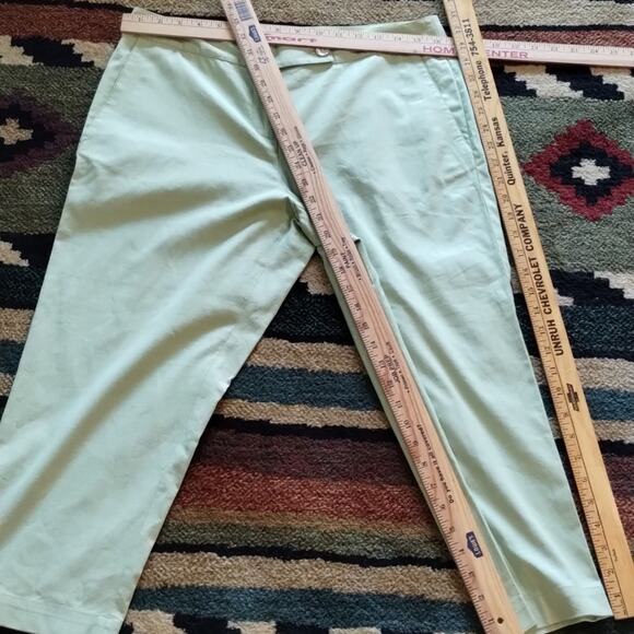 Tommy Bahama NEW Cotton Stretch Pastel Green Pocketed  Cropped Capri Pants 10 - Picture 7 of 12